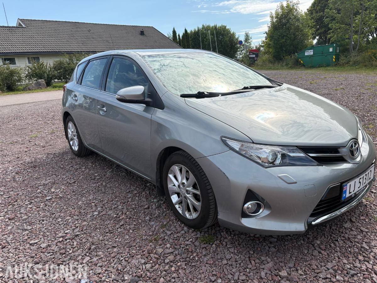 2013 Toyota Auris 1.3, 96238km, Hengerfeste, Ryggekamera